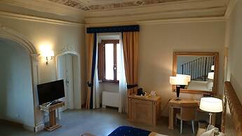 Villa Tolomei Hotel & Resort