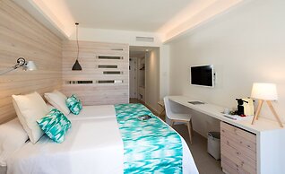 FERGUS Style Palmanova - Adults Only