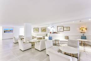 FERGUS Style Cala Blanca Suites