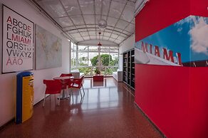 Apartamentos Miami