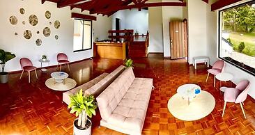 Quito Airport Suites