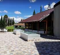 Quito Airport Suites