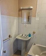 OYO The Station Hotel Penrith