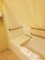 Cobblestone Inn & Suites - Bottineau