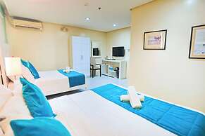 Holiday Suites Business District (Empire Suites Hotel)