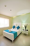 Holiday Suites Business District (Empire Suites Hotel)