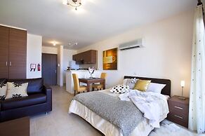 Club Coral View Resort