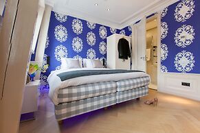 The Amsterdam Canal Hotel