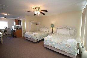 Fin 'n Feather Waterside Inn By Kees Vacations