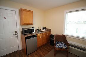 Fin 'n Feather Waterside Inn By Kees Vacations