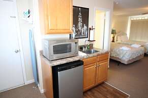 Fin 'n Feather Waterside Inn By Kees Vacations