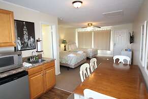 Fin 'n Feather Waterside Inn By Kees Vacations