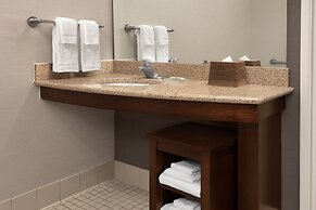 Courtyard Syracuse Downtown At Armory Square