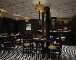 Hanoi Ancient Paradise Hotel