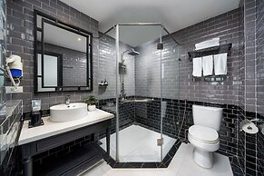 Hanoi Ancient Paradise Hotel