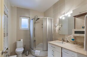 Blueway Hotel Residence