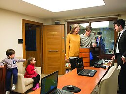 Blueway Hotel Residence