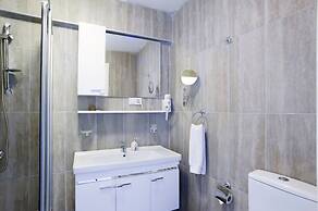 Blueway Hotel Residence