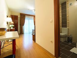 Blueway Hotel Residence