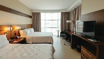 Holiday Inn Guayaquil Airport by IHG