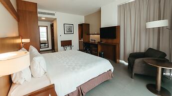 Holiday Inn Guayaquil Airport by IHG