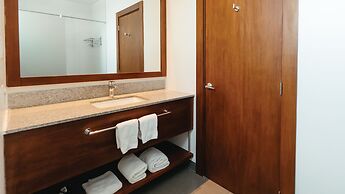 Holiday Inn Guayaquil Airport by IHG