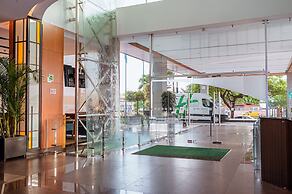 Holiday Inn Guayaquil Airport by IHG