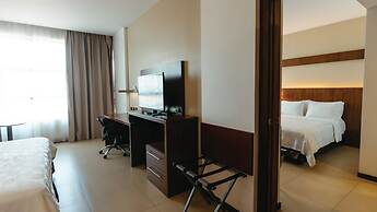 Holiday Inn Guayaquil Airport by IHG