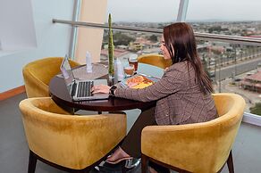 Holiday Inn Guayaquil Airport by IHG