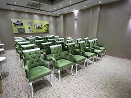 Grand Corner Hotel - Boutique Class