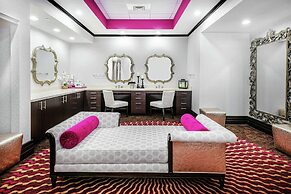 Hilton Garden Inn Victoria