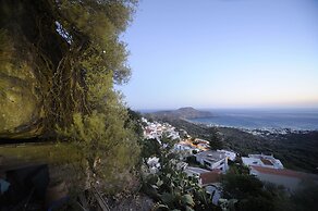 Stefanos Village