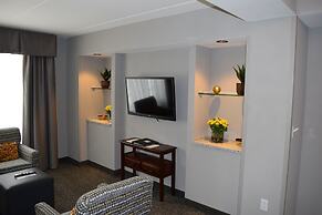 Holiday Inn Hotel & Suites East Peoria by IHG
