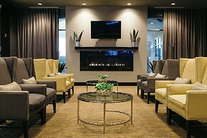 Holiday Inn Hotel & Suites East Peoria by IHG