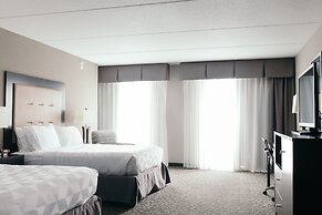 Holiday Inn Hotel & Suites East Peoria by IHG