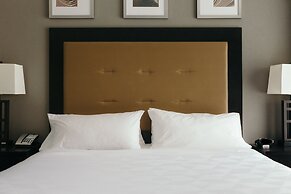 Holiday Inn Hotel & Suites East Peoria by IHG