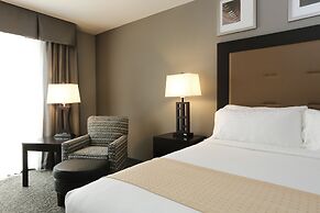 Holiday Inn Hotel & Suites East Peoria by IHG