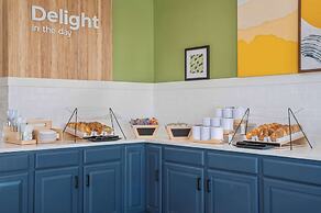 Spark by Hilton Minot