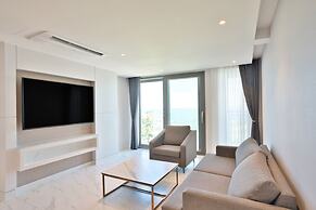 Boutique Villa De Aewol