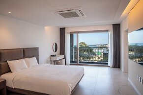 Boutique Villa De Aewol