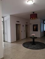 Sun Hall Beach Hotel Apts.