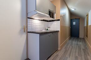 CALM Appart' & Hostel