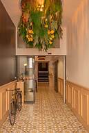 CALM Appart' & Hostel