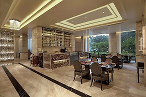 DoubleTree Suites by Hilton Bengaluru Outer Ring Road