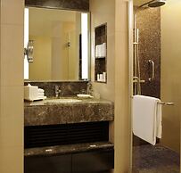 DoubleTree Suites by Hilton Bengaluru Outer Ring Road