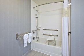 Hampton Inn & Suites Elyria