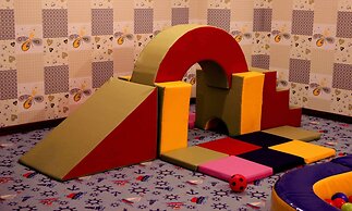 Sky Tower Deluxe Hotel