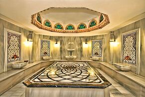 Sky Tower Deluxe Hotel