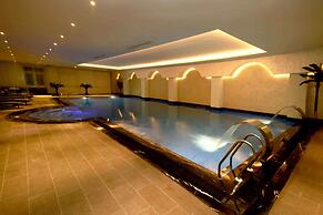 Sky Tower Deluxe Hotel