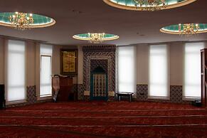 Sky Tower Deluxe Hotel